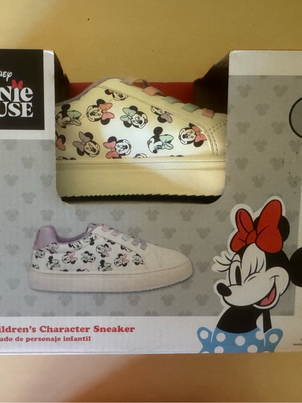 Source Unknown Cream Sneakers with Pink, Green & Black Minnie Print